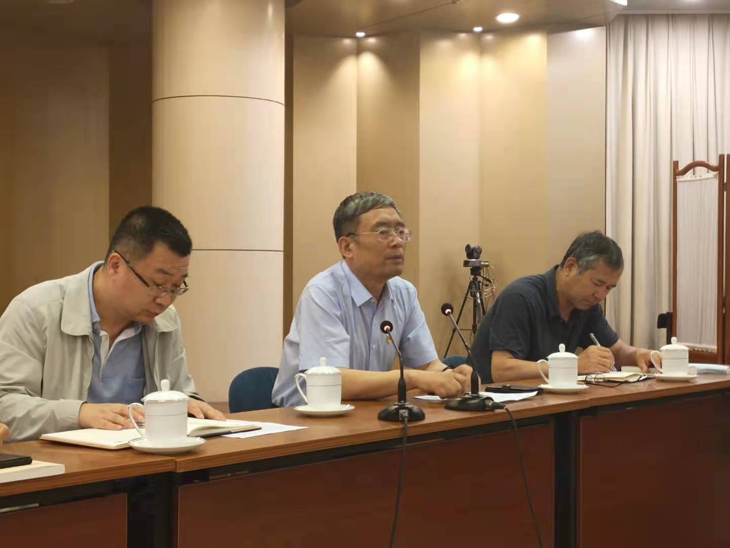 茍護生總經(jīng)理為交通業(yè)務(wù)部黨支部作黨史學(xué)習(xí)教育專題黨課宣講1.jpg 茍護生總經(jīng)理為交通業(yè)務(wù)部黨支部作黨史學(xué)習(xí)教育專題黨課宣講1.jpg